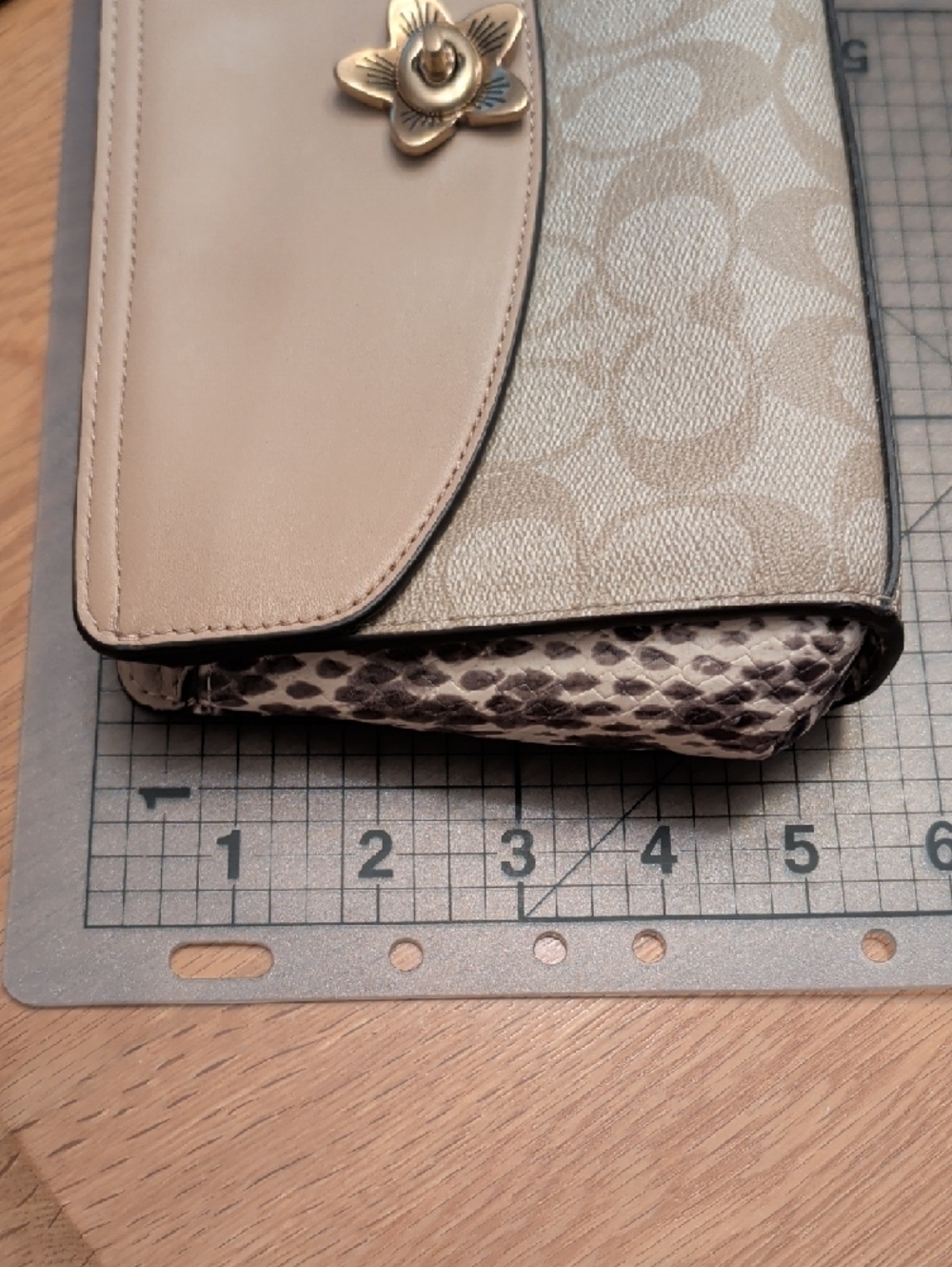 Coach Beige Signature Floral Turn-Lock Wristlet - Picture 7 of 8